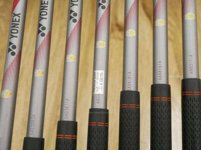 Iron set : Yonex : ชุดเหล็ก Yonex E-Zone XPG (รุ่นปี 2017 หน้าเด้ง ตีไกลมากๆ) มีเหล็ก 5-Pw,Aw (7 ชิ้น) ก้านกราไฟต์ Flex R