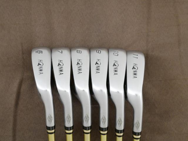 Iron set : Honma : ชุดเหล็ก Honma Beres IS-05 Forged (ปี 2017) มีเหล็ก 6-11 (6 ชิ้น ระยะเทียบเท่า 5-Pw ของรุ่นอื่นๆ) ก้าน ARMRQ ∞ (48) Flex R (2 ดาว)