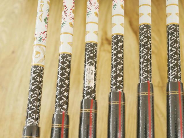 Iron set : Honma : **ของใหม่ ยังไม่แกะพลาสติก** ชุดเหล็ก Honma Beres AIZU (รุ่นปี 2023) มีเหล็ก 6-11,Sw (7 ชิ้น เทียบเท่า 5-Pw,Sw) ก้าน Honma ARMRQ MX Flex SR (2 ดาว)