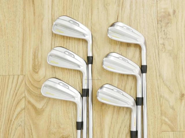 Iron set : Titleist : ชุดเหล็ก Titleist T100S Forged (รุ่นปี 2022) มีเหล็ก 5-Pw (6 ชิ้น) ก้านเหล็ก NS Pro 950 NEO Flex R