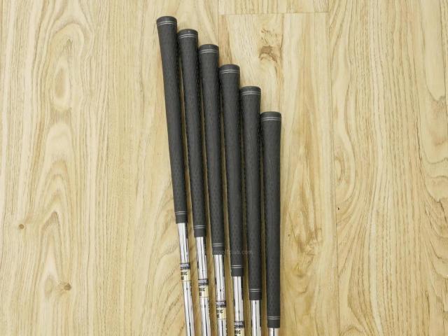 Iron set : Other Brand : ชุดเหล็ก Quelot RE-16 CNC Forged (นุ่มมากๆ ตีง่าย ระยะดี) มีเหล็ก 5-Pw (6 ชิ้น) ก้านเหล็ก Dynamic Gold S200