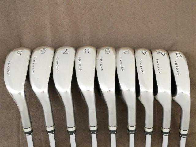 Iron set : PRGR : ชุดเหล็กกระเทย PRGR Egg Forged มีเหล็ก 5-Pw,Aw,As,Sw (9 ชิ้น) ก้านเหล็ก PRGR SSII 95 Flex SR