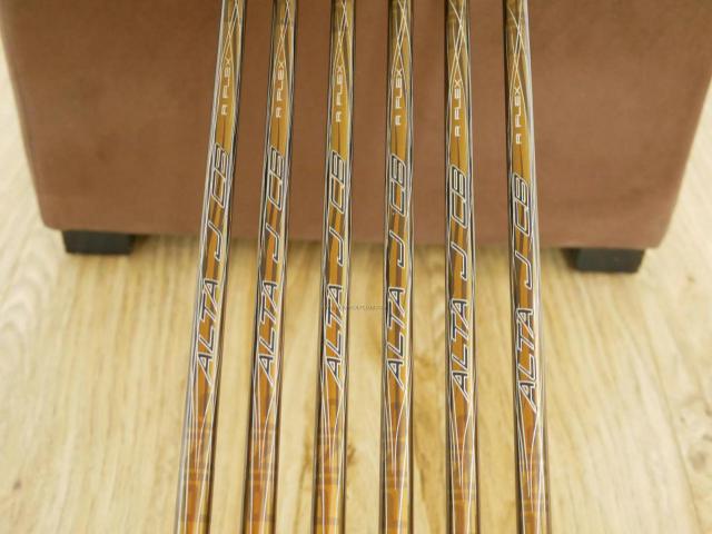 Iron set : Ping : ชุดเหล็ก Ping G400 (ปี 2018 ใบใหญ่ ง่าย ไกล) มีเหล็ก 6-Pw,Aw (6 ชิ้น) ก้านกราไฟต์ Ping Alta J CB Flex R