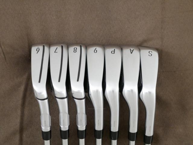 Iron set : Taylormade : ชุดเหล็ก Taylormade Qi (รุ่นล่าสุด ออกปี 2024 Japan Spec.) มีเหล็ก 6-Pw,Aw,Sw (7 ชิ้น) ก้านเหล็ก NS Pro 910GH Flex S