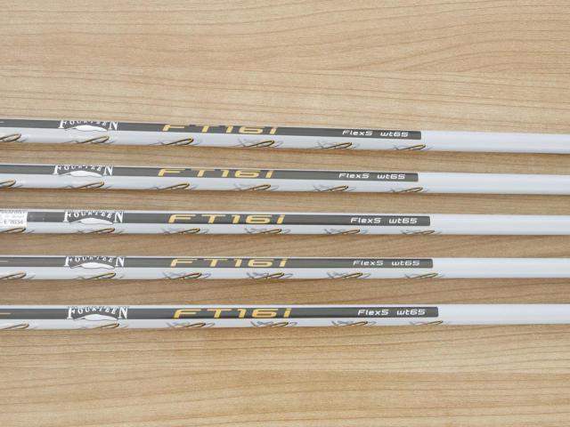 Iron set : Fourteen : ชุดเหล็ก Fourteen TC544 Forged (ปี 2018 นุ่มมากๆ) มีเหล็ก 6-Pw (5 ชิ้น) ก้านกราไฟต์ Flex S