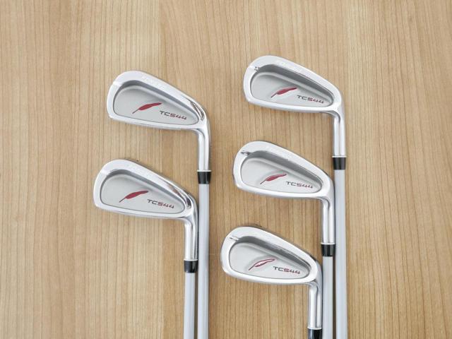 Iron set : Fourteen : ชุดเหล็ก Fourteen TC544 Forged (ปี 2018 นุ่มมากๆ) มีเหล็ก 6-Pw (5 ชิ้น) ก้านกราไฟต์ Flex S