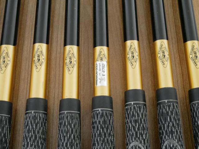 Iron set : Honma : ชุดเหล็ก Honma Beres MG701 มีเหล็ก 4-11 (8 ชิ้น) ก้าน ARMRQ B49 FLex S (2 ดาว) 