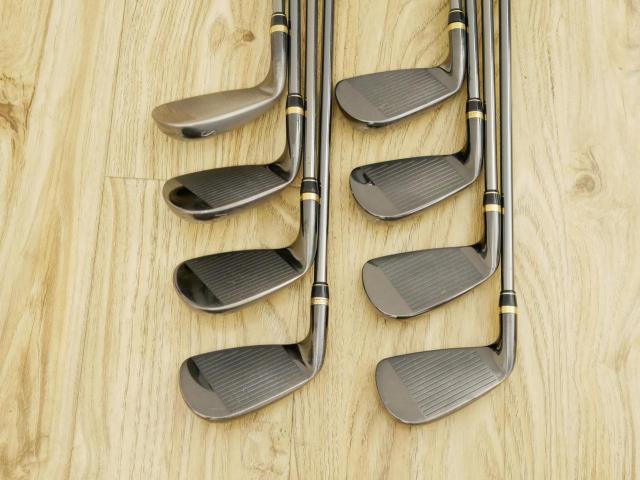 Iron set : Tourstage : ชุดเหล็ก Tourstage EXE Super Premium (ตัวท้อปสุด หน้าเด้ง) มีเหล็ก 5-Pw,Aw,Sw (8 ชิ้น) ก้านกราไฟต์ Flex R