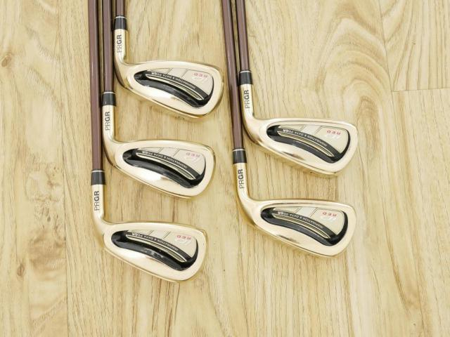 Iron set : PRGR : ชุดเหล็ก PRGR ID Red (ตีง่าย ไกล) มีเหล็ก 6-Pw (5 ชิ้น) ก้านกราไฟต์ M-37 Flex R