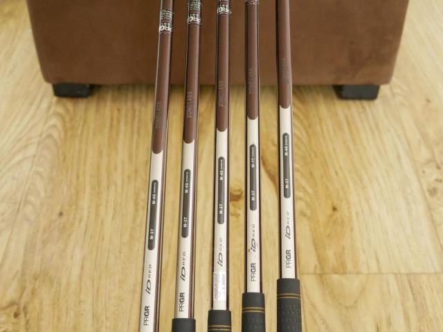 Iron set : PRGR : ชุดเหล็ก PRGR ID Red (ตีง่าย ไกล) มีเหล็ก 6-Pw (5 ชิ้น) ก้านกราไฟต์ M-37 Flex R