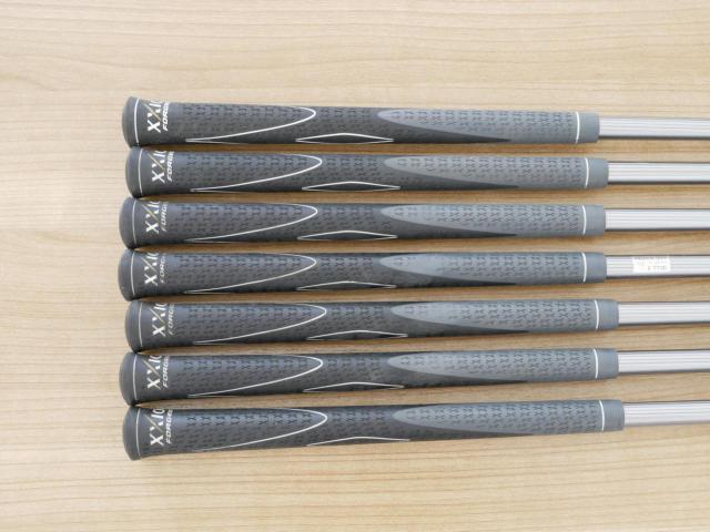 Iron set : XXIO : ชุดเหล็ก XXIO Forged 4 มีเหล็ก 5-Pw,Aw (7 ชิ้น) ก้านกราไฟต์ MX-4000 Flex S