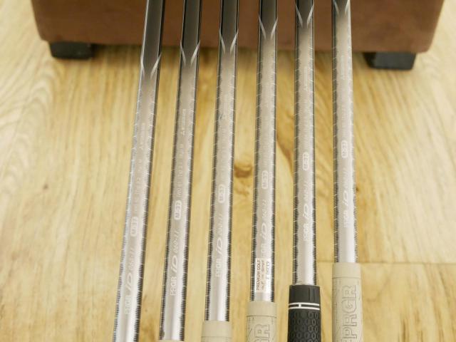 Iron set : PRGR : ชุดเหล็ก PRGR ID (ใบใหญ่ ตีง่าย) มีเหล็ก 5-Pw (6 ชิ้น) ก้านกราไฟต์ M-37 Flex R