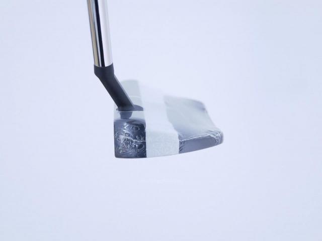 Putter : All : **ของใหม่ ยังไม่แกะพลาสติก** พัตเตอร์ Odyssey White Hot VERSA THREE T S (ออกปี 2023) ยาว 33 นิ้ว