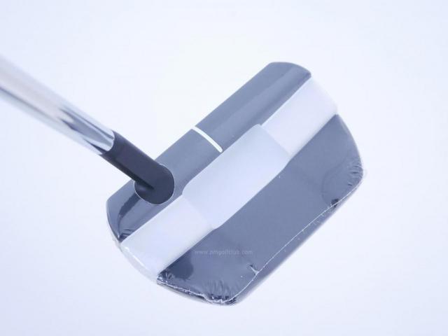 Putter : All : **ของใหม่ ยังไม่แกะพลาสติก** พัตเตอร์ Odyssey White Hot VERSA THREE T S (ออกปี 2023) ยาว 33 นิ้ว