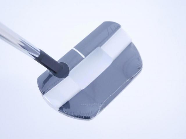 Putter : All : **ของใหม่ ยังไม่แกะพลาสติก** พัตเตอร์ Odyssey White Hot VERSA THREE T S (ออกปี 2023) ก้าน Stroke LAB ยาว 33 นิ้ว