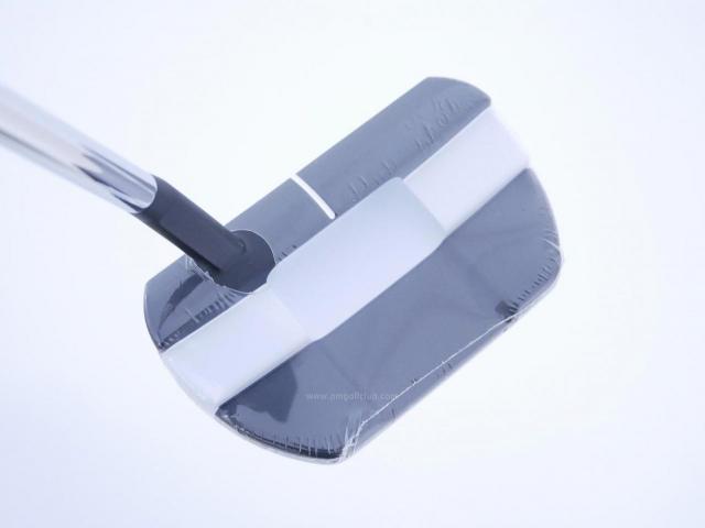 Putter : All : **ของใหม่ ยังไม่แกะพลาสติก** พัตเตอร์ Odyssey White Hot VERSA THREE T S (ออกปี 2023) ก้าน Stroke LAB ยาว 33 นิ้ว