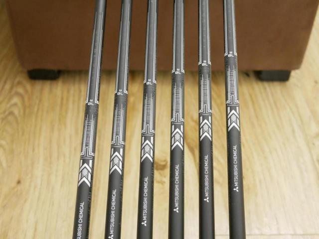 Iron set : PXG : ชุดเหล็ก PXG 0211 XCOR 2 Xtreme Dark (รุ่นปี 2023 หน้าเด้ง ตีไกลมากๆ) มีเหล็ก 5-Pw (6 ชิ้น) ก้านกราไฟต์ Mitsubishi MMT 70 Flex R