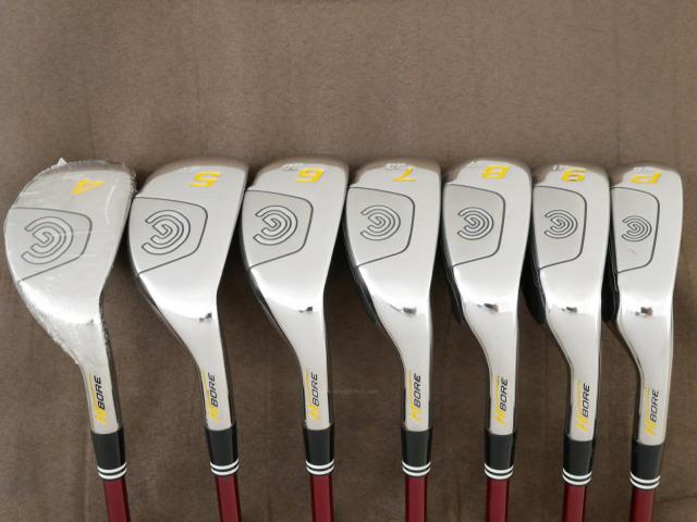 Iron set : Other Brand : ชุดเหล็กกระเทย Cleveland Hi-Bore (ตีง่ายมากๆ) มีเหล็ก 4-Pw (7 ชิ้น) ก้านกราไฟต์ Flex R