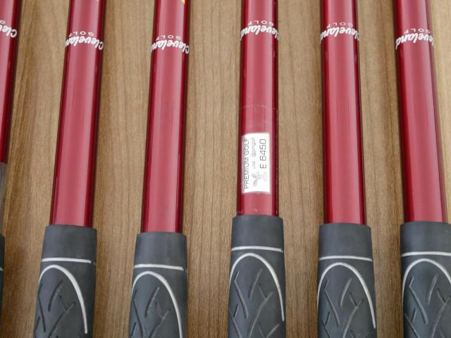 Iron set : Other Brand : ชุดเหล็กกระเทย Cleveland Hi-Bore (ตีง่ายมากๆ) มีเหล็ก 4-Pw (7 ชิ้น) ก้านกราไฟต์ Flex R