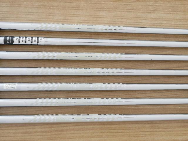 Iron set : PRGR : ชุดเหล็ก PRGR RS Forged (นุ่มมากๆ) มีเหล็ก 4-Pw (7 ชิ้น) ก้านเหล็ก NS Pro 85 Flex SR (M-40)