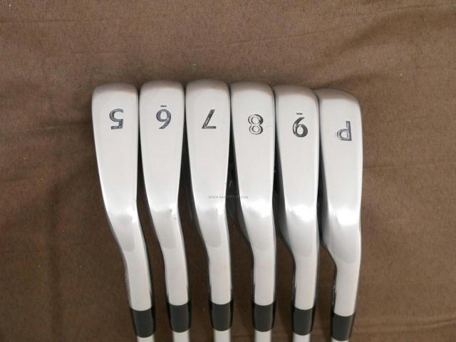 Iron set : Titleist : ชุดเหล็ก Titleist VG3 Forged (ปี 2017 Japan Spec. นุ่มแน่น) มีเหล็ก 5-Pw (6 ชิ้น) ก้านกราไฟต์ Mitsubishi Rayon VGI Flex R