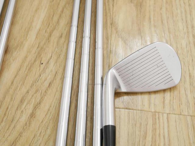 Iron set : Titleist : ชุดเหล็ก Titleist 712 CB Forged มีเหล็ก 4-Pw (7 ชิ้น) ก้านเหล็ก NS Pro 950 Flex S