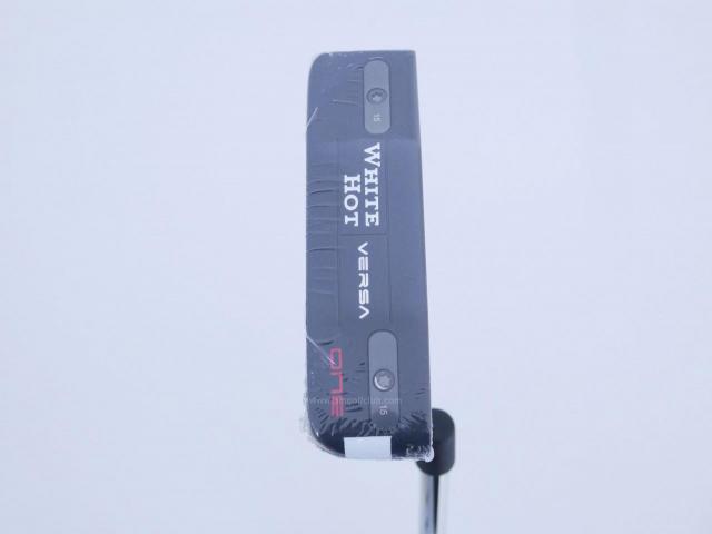 Putter : All : **ของใหม่ ยังไม่แกะพลาสติก** พัตเตอร์ Odyssey White Hot VERSA ONE (ออกปี 2023) ก้าน Stroke LAB ยาว 33 นิ้ว