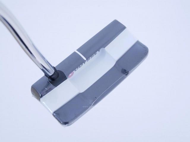 Putter : All : **ของใหม่ ยังไม่แกะพลาสติก** พัตเตอร์ Odyssey White Hot VERSA Double Wide (ออกปี 2023) ก้าน Stroke LAB ยาว 33 นิ้ว