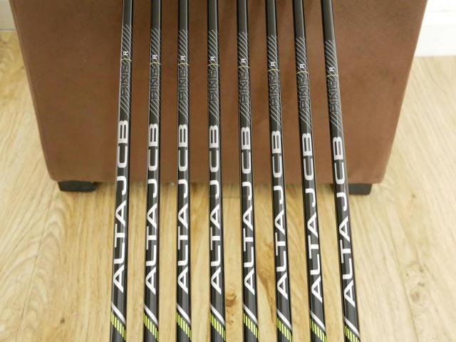 Iron set : Ping : ชุดเหล็ก Ping G730 (รุ่นล่าสุด ปี 2024 Japan Spec. ใบใหญ่ ง่ายที่สุด ไกลที่สุดของ Ping) มีเหล็ก 6-Pw,Aw,50,56 (8 ชิ้น) ก้านกราไฟต์ Ping ALTA J CB Flex R