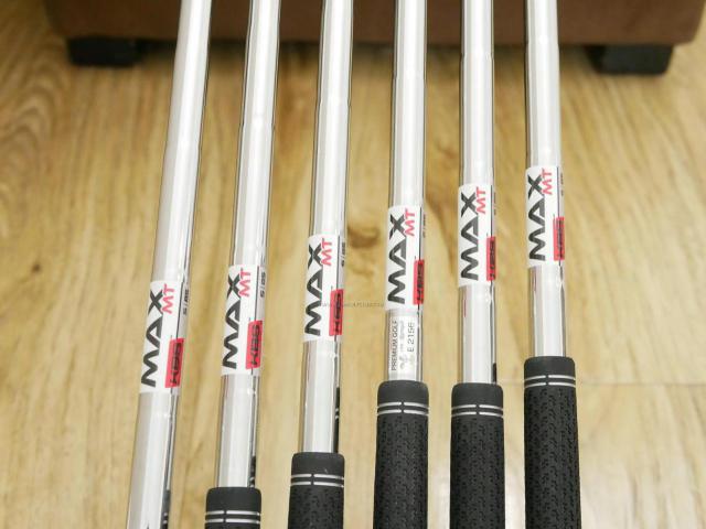 Iron set : Taylormade : **ของใหม่ ยังไม่แกะพลาสติก** ชุดเหล็ก Taylormade Stealth (ออกปี 2022 Japan Spec.) มีเหล็ก 5-Pw (6 ชิ้น) ก้านเหล็ก KBS Max MT 85 Flex S