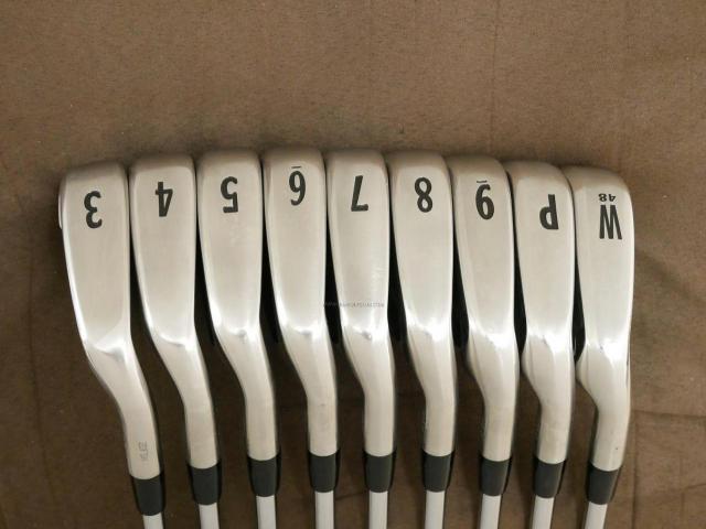 Iron set : Titleist : ชุดเหล็ก Titleist AP1 714 มีเหล็ก 3-Pw,48 (9 ชิ้น) ก้านเหล็ก XP 95 S300