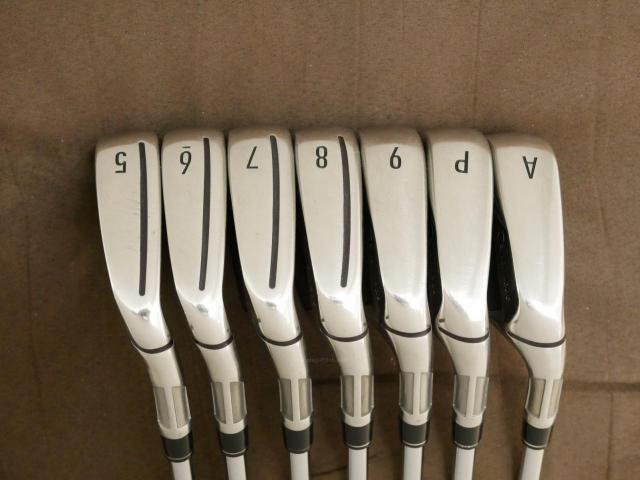 Iron set : Taylormade : ชุดเหล็ก Taylormade Stealth (ออกปี 2022 Japan Spec.) มีเหล็ก 5-Pw,Aw (7 ชิ้น) ก้านเหล็ก NS Pro Modus 105 Flex S