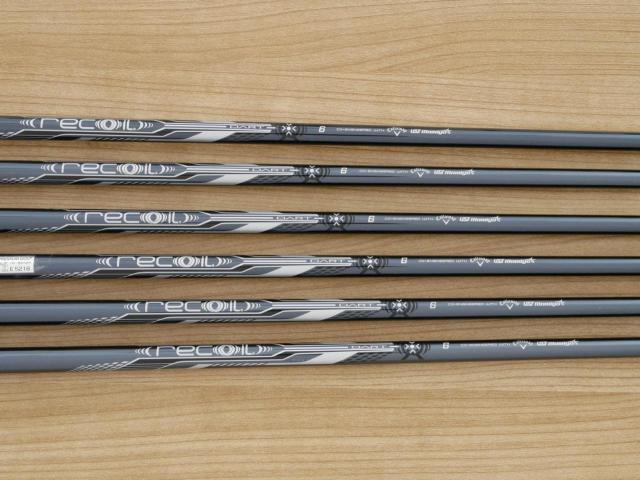 Iron set : Callaway : **ของใหม่ ยังไม่แกะพลาสติก** ชุดเหล็ก Callaway APEX Ai300 Forged (รุ่นล่าสุด ออกปี 2024) มีเหล็ก 5-Pw (6 ชิ้น) ก้านกราไฟต์ UST Mamiya RECOIL DART 6 Flex R