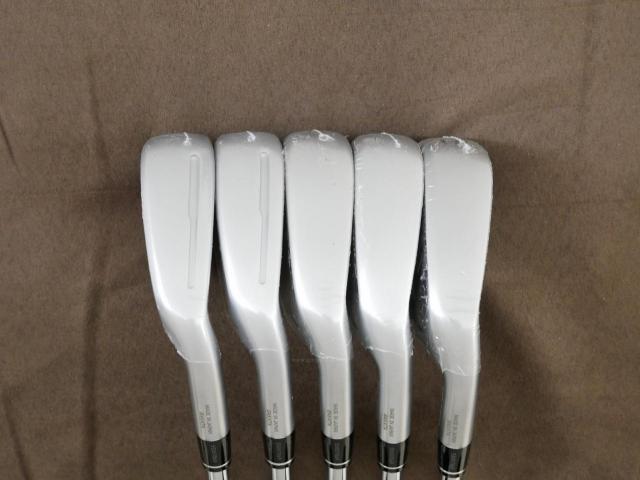 Iron set : Honma : **ของใหม่ ยังไม่แกะพลาสติก** ชุดเหล็ก Honma Tour World GS (ออกปี 2021 ใบใหญ่ ตีง่าย ไกล) มีเหล็ก 6-10 (5 ชิ้น) ก้านเหล็ก NS Pro 950 NEO Flex R