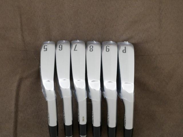 Iron set : Other Brand : **ของใหม่ ยังไม่แกะพลาสติก** ชุดเหล็ก Srixon ZXi7 i-Forged (รุ่นใหม่ล่าสุด ออกปี 2024) มีเหล็ก 5-Pw (6 ชิ้น) ก้านเหล็ก Dynamic Gold S200