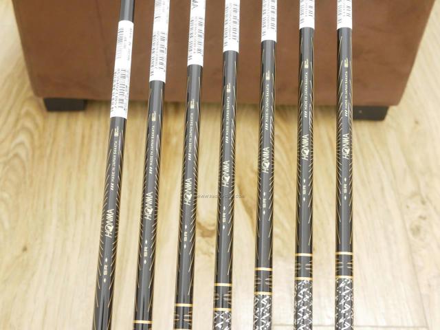 Iron set : Honma : **ของใหม่ ยังไม่แกะพลาสติก** ชุดเหล็ก Honma Beres Black Forged (รุ่นล่าสุด ปี 2022 สวยมากๆ) มีเหล็ก 5-11 (7 ชิ้น เทียบเท่า 4-Pw) ก้าน ARMRQ MX Flex SR