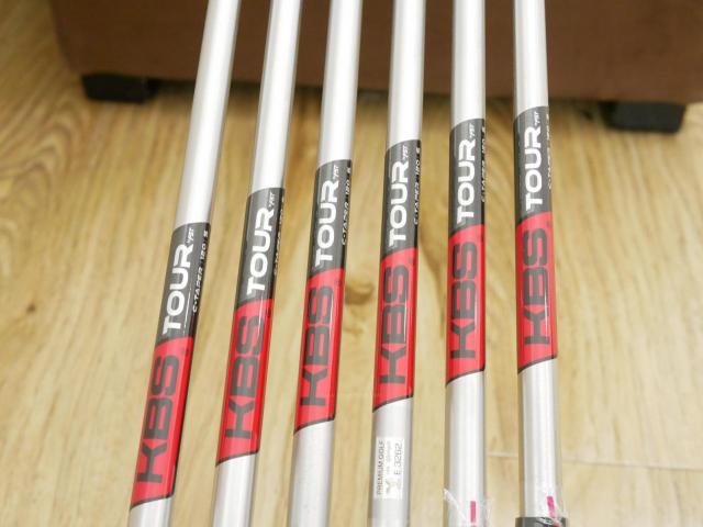 Iron set : Other Brand : **ของใหม่ ยังไม่แกะพลาสติก** ชุดเหล็ก Cobra King RF Forged MB Copper Limited (หายาก นุ่มมากๆ คมมาก) มีเหล็ก 5-Pw (6 ชิ้น) ก้านเหล็ก KBS Tour C-Taper 120 Flex S
