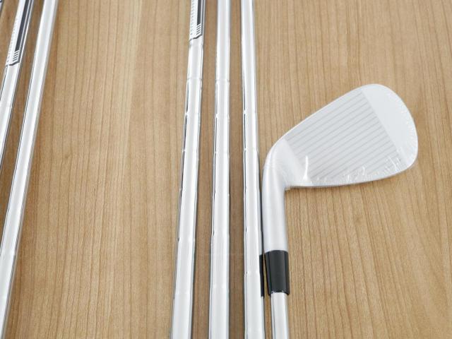 Iron set : Taylormade : **ของใหม่ ยังไม่แกะพลาสติก** ชุดเหล็ก Taylormade P790 (ตัวท้อปสุด ล่าสุด ปี 2023 Japan Spec.) มีเหล็ก 4-Pw (7 ชิ้น) ก้านเหล็ก NS Pro 950 NEO Flex S