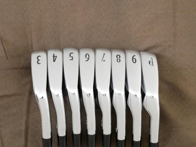 Iron set : Titleist : ชุดเหล็ก Titleist AP2 712 Forged มีเหล็ก 3-Pw (8 ชิ้น) ก้านเหล็ก NS Pro 950 Flex S