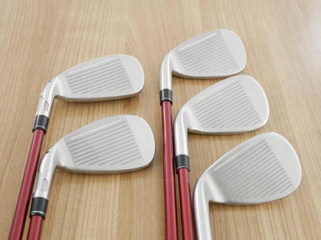 Lady club : All : ชุดเหล็ก Taylormade Stealth HD (ออกปี 2022 Japan Spec. ใบใหญ่มาก ตีง่ายสุดๆ) มีเหล็ก 7-Pw,Sw (5 ชิ้น) ก้านกราไฟต์ Mitsubishi Tensei TM40 Flex L