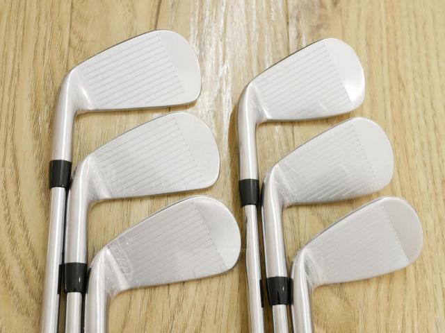 Iron set : Titleist : **ของใหม่ ยังไม่แกะพลาสติก** ชุดเหล็ก Titleist T100 Forged (รุ่นล่าสุด ออกปี 2023 นุ่ม แน่น คม) มีเหล็ก 5-Pw (6 ชิ้น) ก้านเหล็ก Dynamic Gold S200