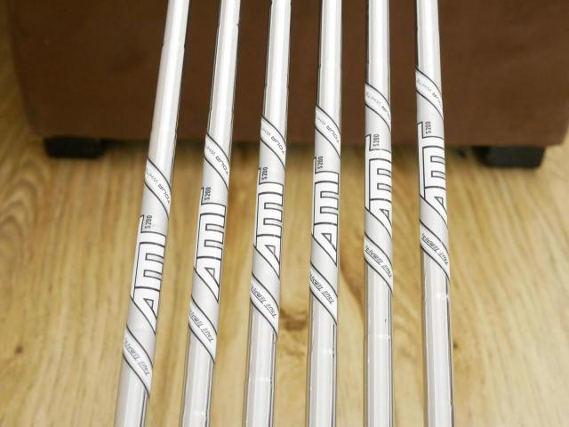 Iron set : Titleist : ชุดเหล็ก Titleist T200 Forged (รุ่นล่าสุด ออกปี 2023 Japan Spec) มีเหล็ก 5-Pw (6 ชิ้น) ก้านเหล็ก AMT Tour White S200