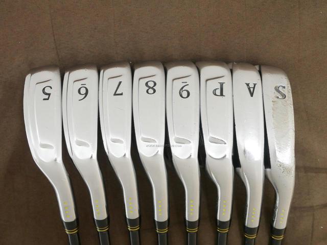 Iron set : Maruman : ชุดเหล็ก Maruman Conductor LX (ตีง่าย ไกล หน้า Maraging) มีเหล็ก 5-Pw,Aw,Sw (8 ชิ้น) ก้านกราไฟต์ Flex R