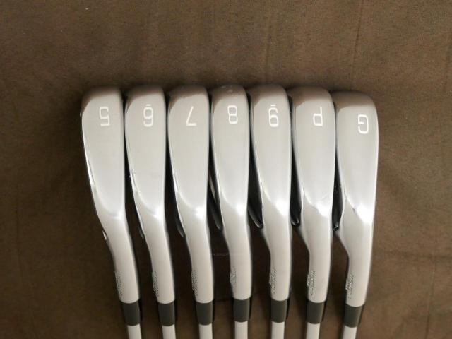 Iron set : Mizuno : ชุดเหล็ก Mizuno JPX 923 Forged (ออกปี 2023 ตัวท๊อป นุ่ม แน่น) มีเหล็ก 5-Pw,Gw (7 ชิ้น) ก้านเหล็ก NS Pro Modus 120 Flex S