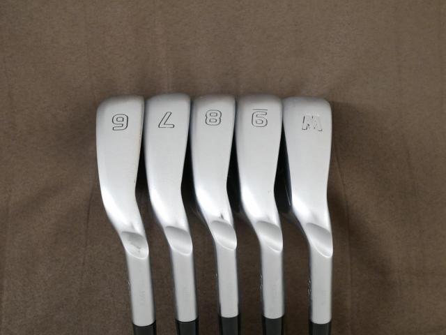 Iron set : Ping : ชุดเหล็ก Ping G700 (ปี 2019 Japan Spec. ใบใหญ่ ง่ายที่สุด ไกลที่สุดของ Ping) มีเหล็ก 6-Pw (5 ชิ้น) ก้านกราไฟต์ Mitsubishi FUBUKI Flex R