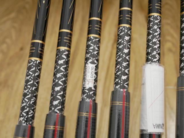 Iron set : Honma : **ของใหม่ ยังไม่แกะพลาสติก** ชุดเหล็ก Honma Beres Black Forged (รุ่นล่าสุด ปี 2022 สวยมากๆ) มีเหล็ก 6-11,Aw (7 ชิ้น เทียบเท่า 5-Pw,Aw) ก้าน ARMRQ MX Flex SR