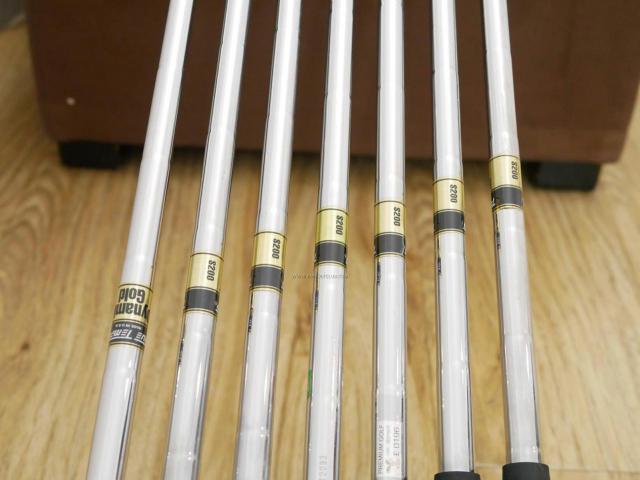 Iron set : Titleist : ชุดเหล็ก Titleist AP2 712 Forged มีเหล็ก 4-Pw (7 ชิ้น) ก้านเหล็ก Dynamic Gold S200