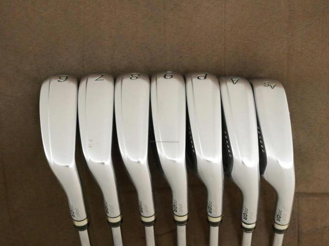 Iron set : PRGR : ชุดเหล็ก PRGR Egg PF Forged (รุ่นปี 2019 ตีง่ายและไกลมากๆ โกงสุดๆ) มีเหล็ก 6-Pw,Aw,As (7 ชิ้น) ก้านเหล็ก NS Pro 80 Flex SR