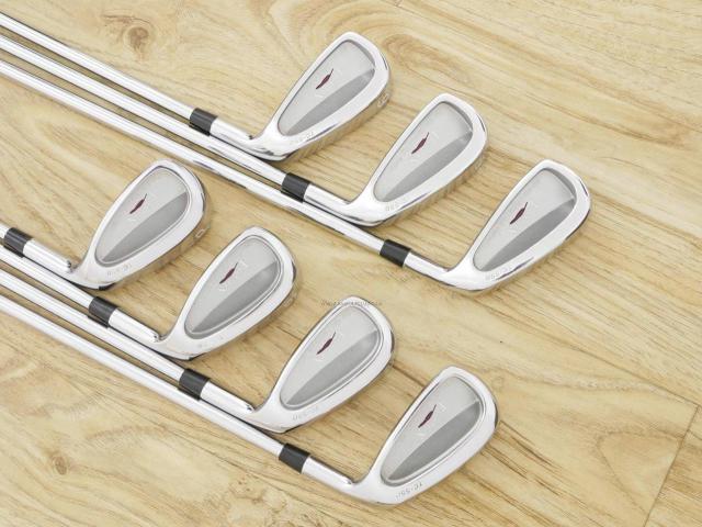 Iron set : Fourteen : ชุดเหล็ก Fourteen TC-550 มีเหล็ก 4-Pw (7 ชิ้น) ก้านเหล็ก NS Pro ZELOS 8 Flex R