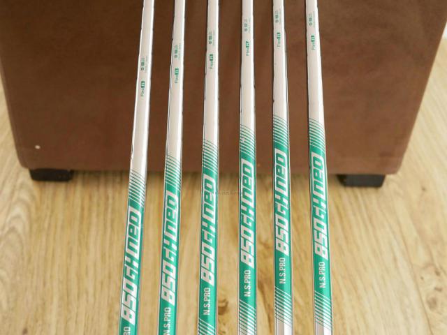 Iron set : Ping : ชุดเหล็ก Ping i530 Forged (รุ่นล่าสุด ออกปี 2024) มีเหล็ก 6-Pw,Aw (6 ชิ้น) ก้านเหล็ก NS Pro 850 NEO Flex R